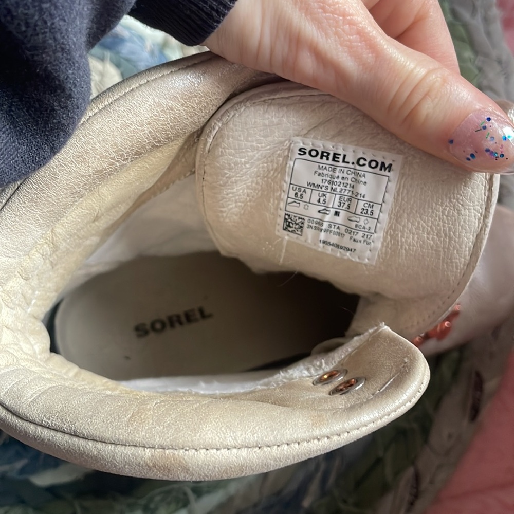 SOLD SOREL LEATHER hidden wedge combat boot tan & copper lace up bohemian chic - Picture 8 of 11